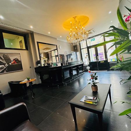 Bridge Park Hotel Londra Dış mekan fotoğraf