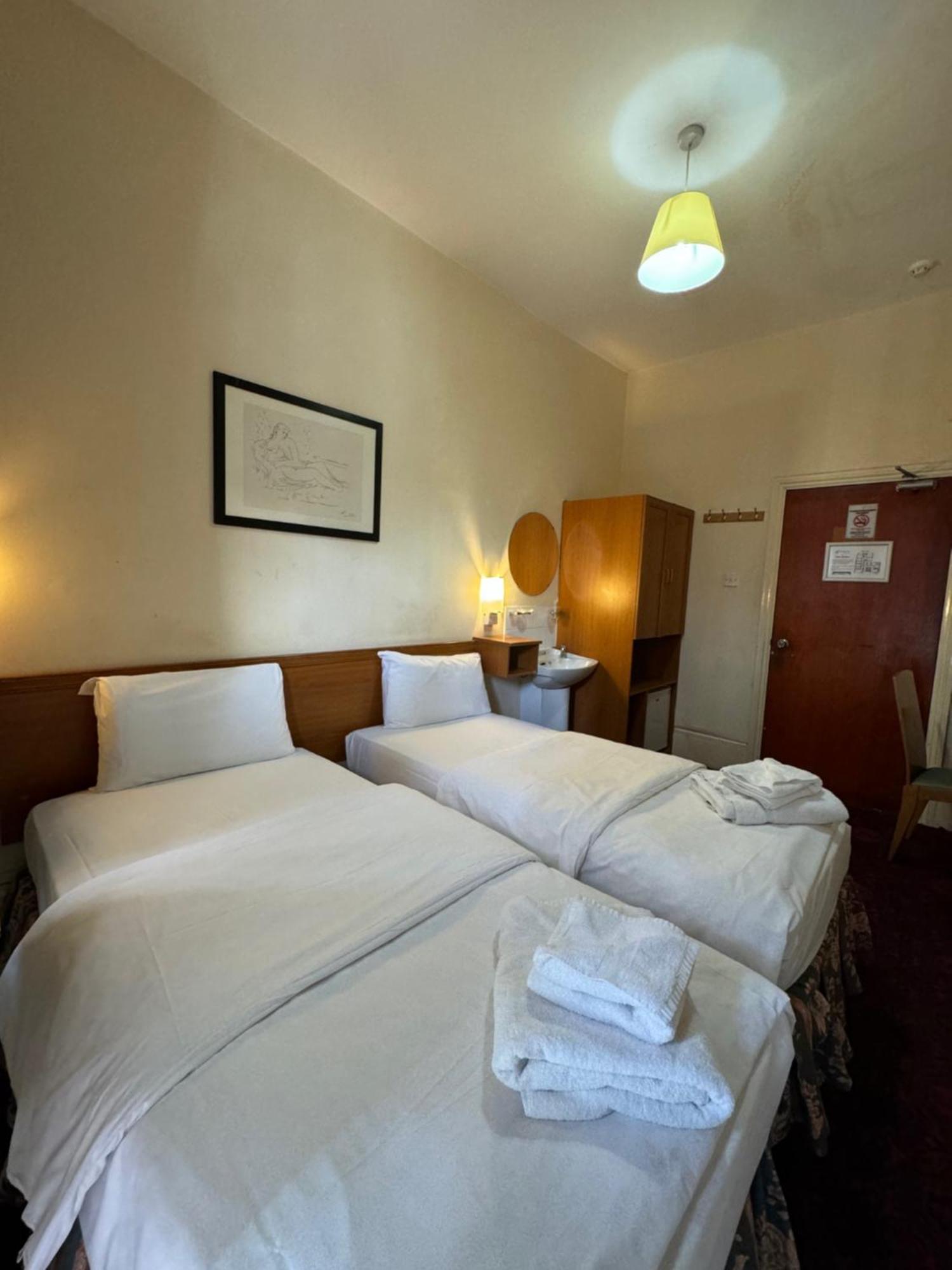 Bridge Park Hotel Londra Dış mekan fotoğraf