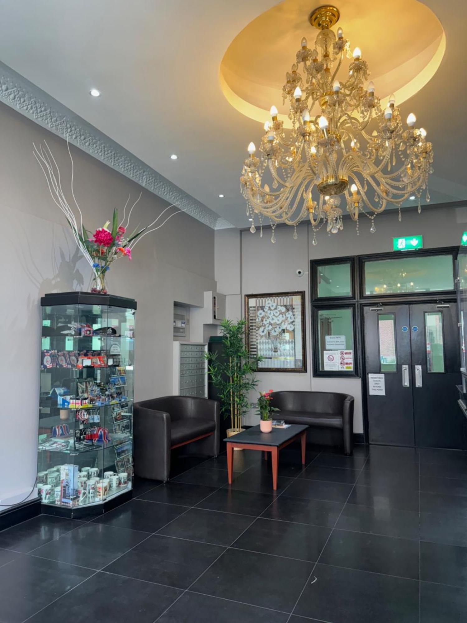 Bridge Park Hotel Londra Dış mekan fotoğraf