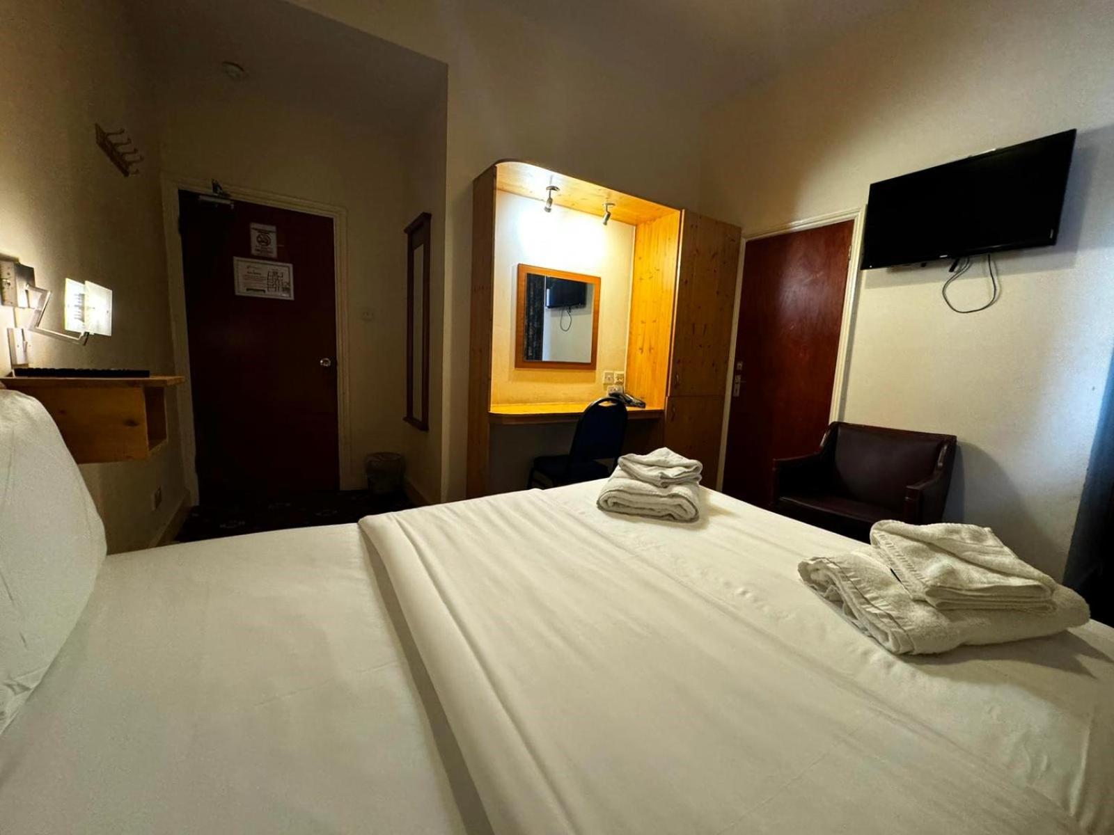 Bridge Park Hotel Londra Dış mekan fotoğraf