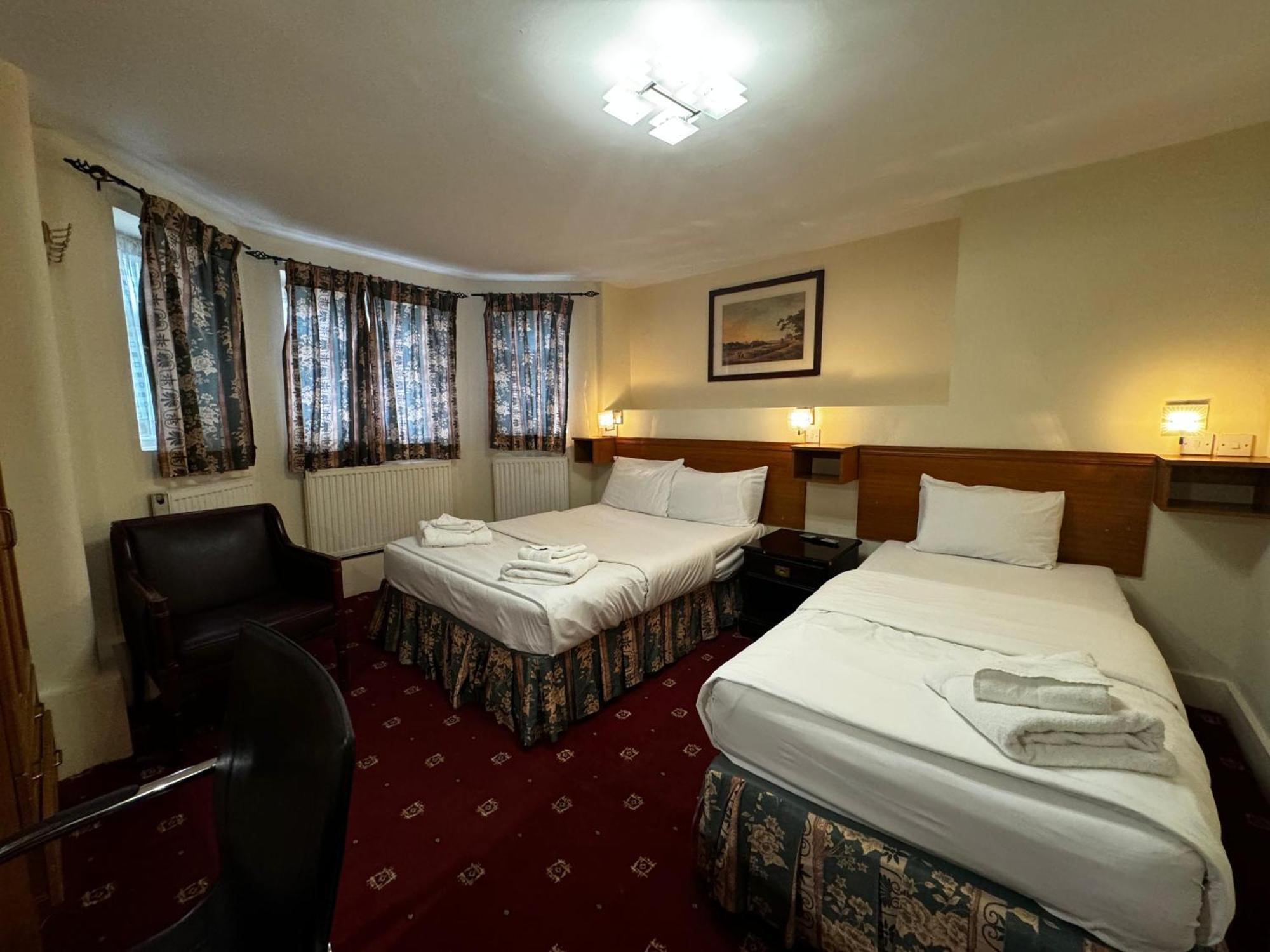 Bridge Park Hotel Londra Dış mekan fotoğraf