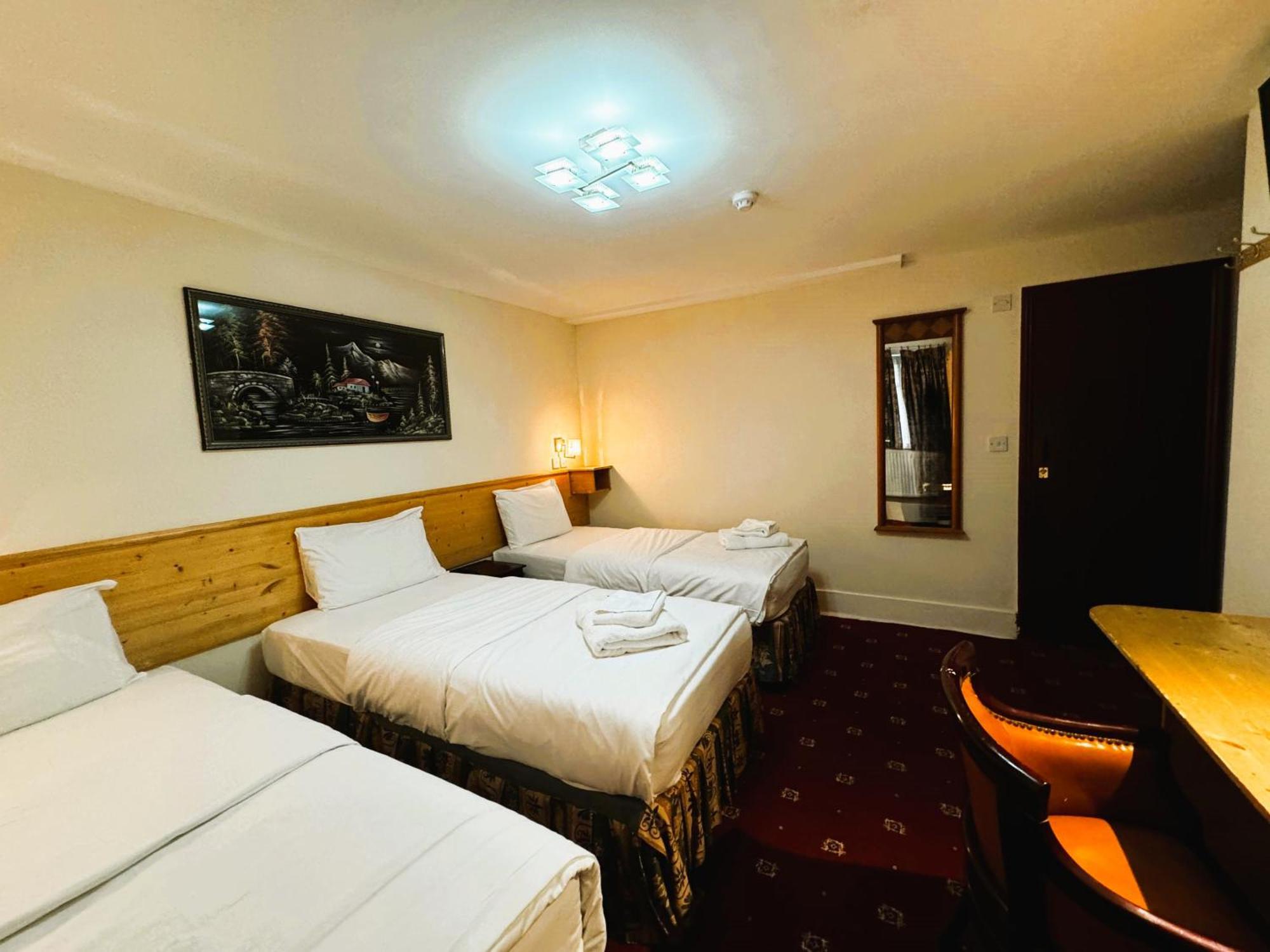 Bridge Park Hotel Londra Dış mekan fotoğraf